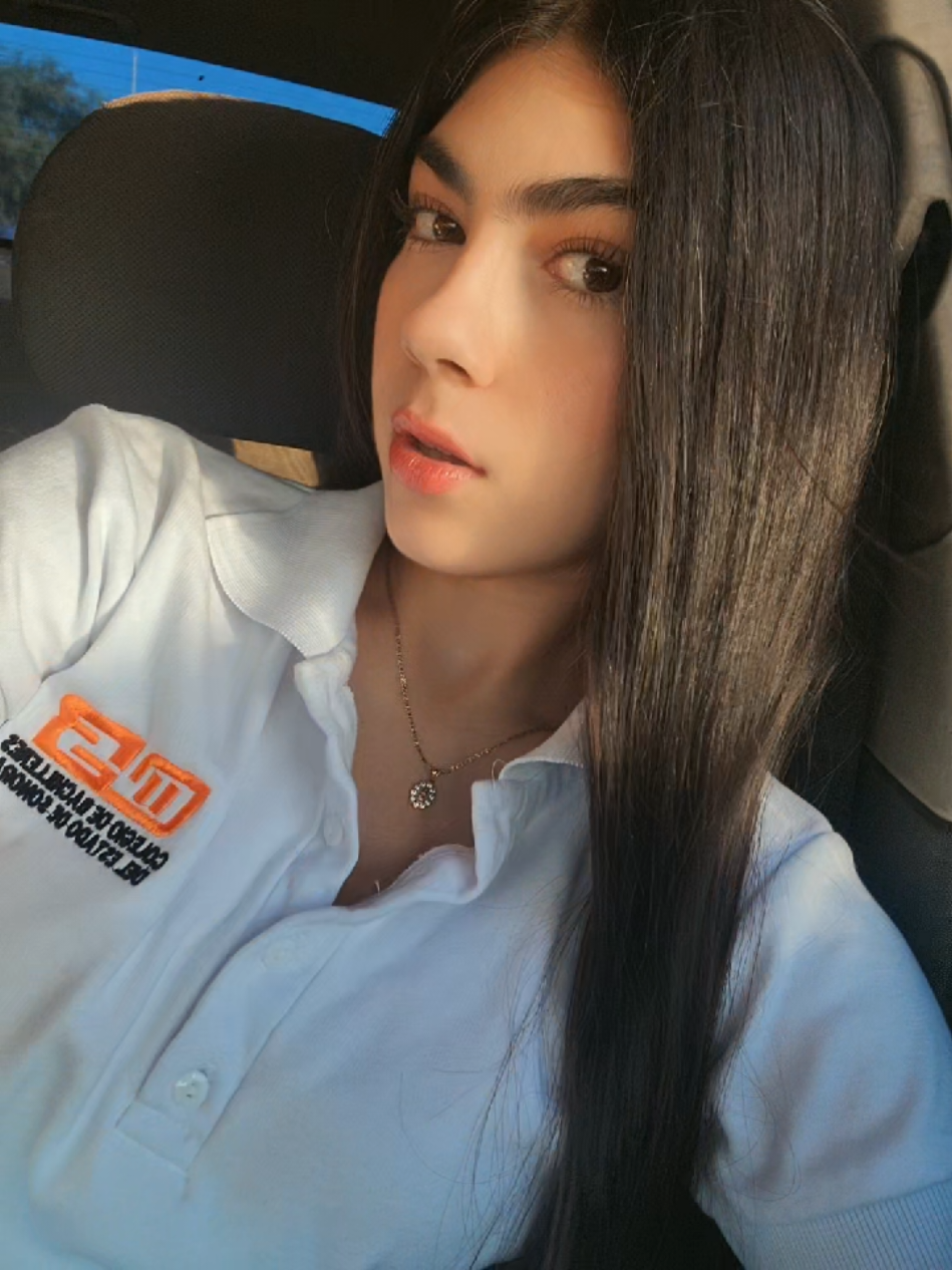 @𝑹𝒆𝒈𝒊𝒏𝒂𝑹𝒐𝒈𝒆𝒍𝒔𝒔