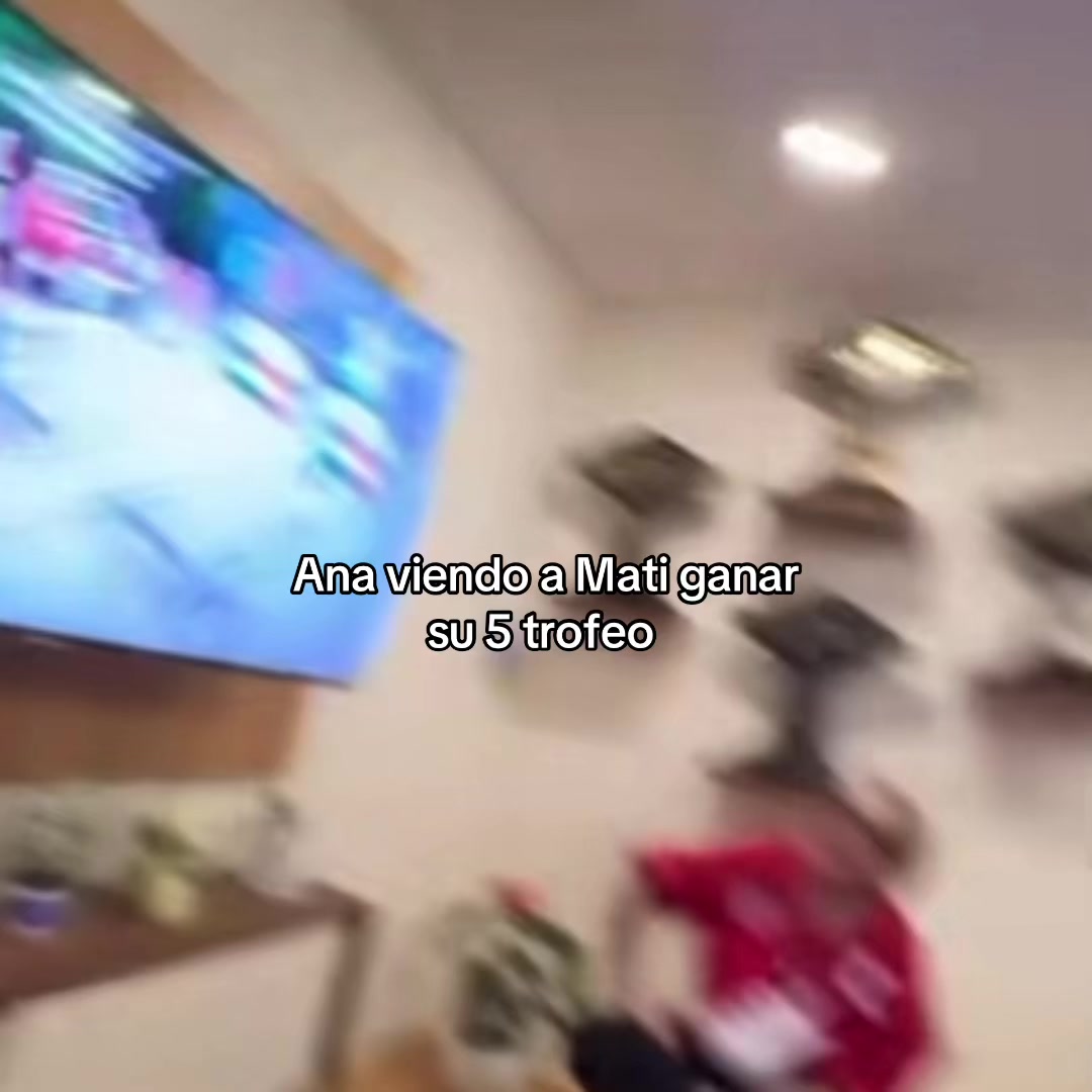 @<3