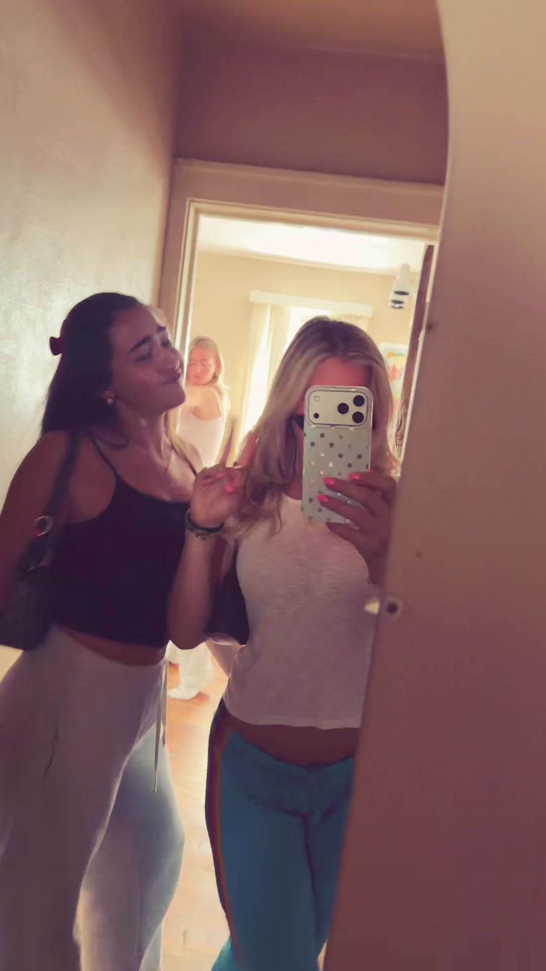 @noraaahavemeier