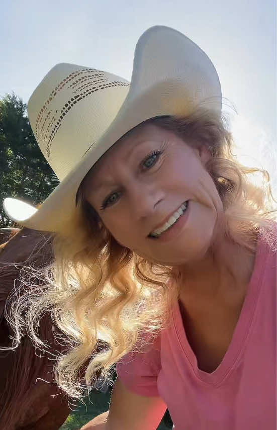 @lori_in_te❌as 🥓
