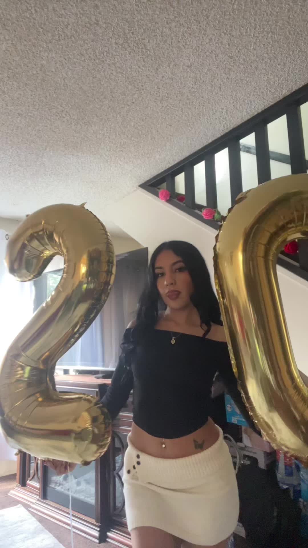 @1es1ie333