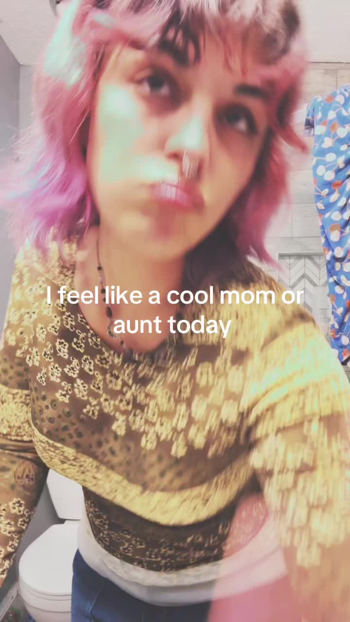 @Tiana >_<