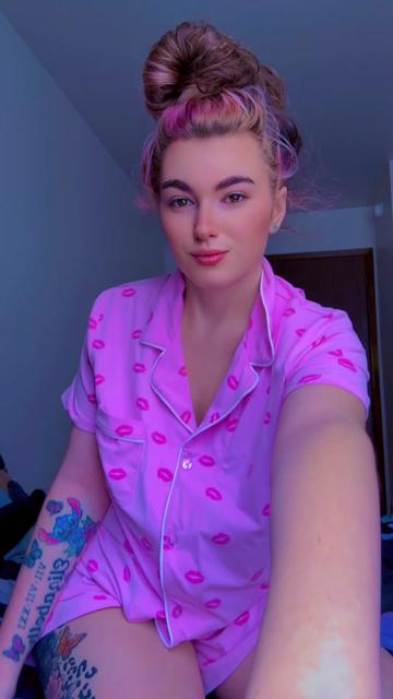 @❥𝚃𝚘𝚗𝚢𝚊❥