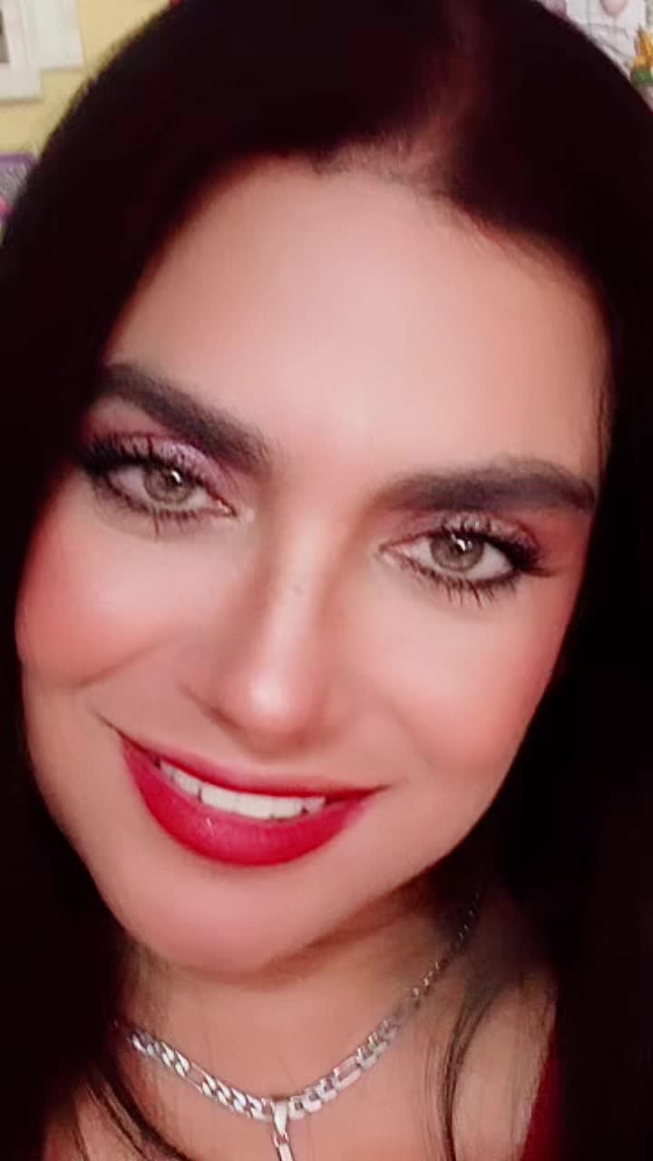 @Johanna&ensp;Alvarez