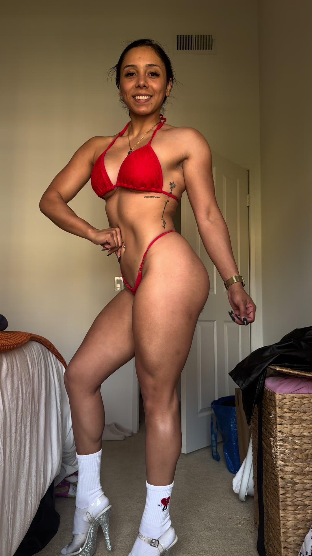@Nikki