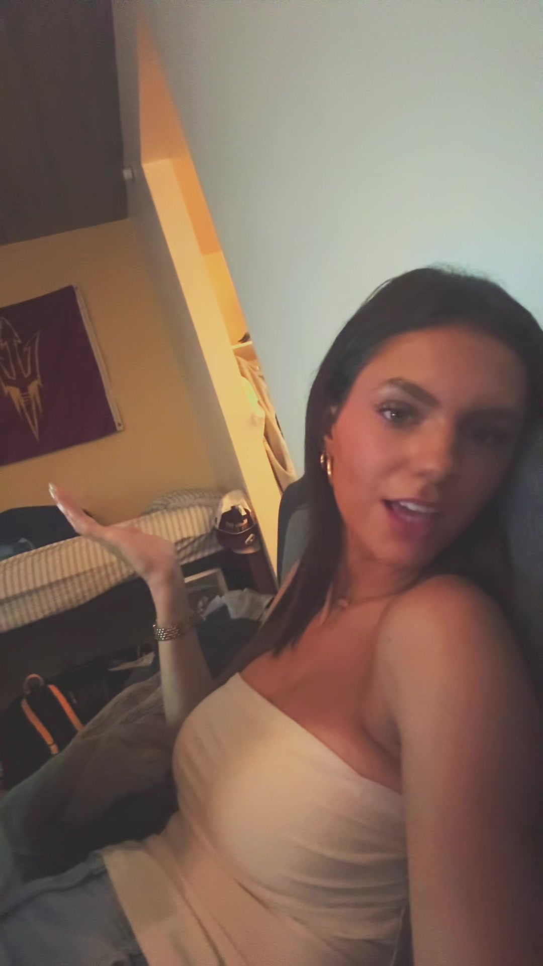 @leahaverdilll