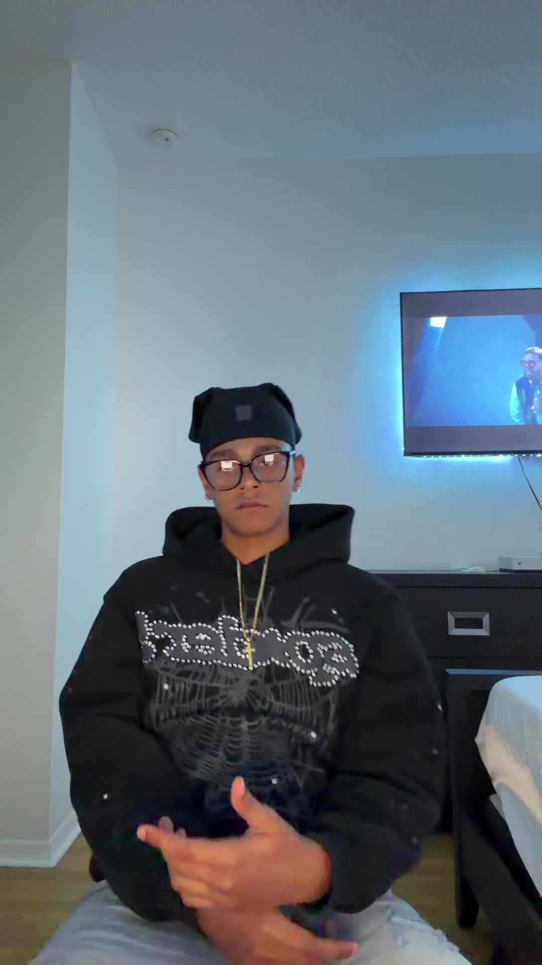 @Mykel_spam🥷