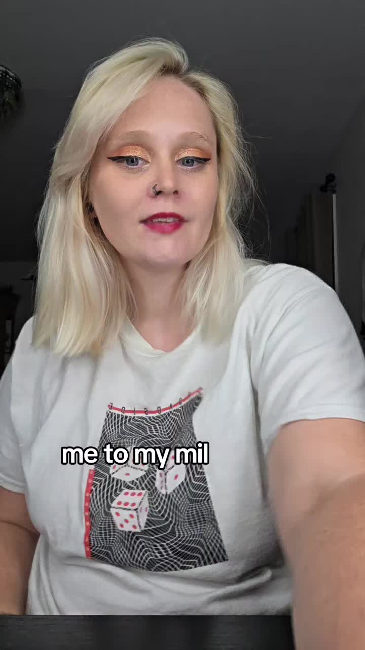 @EmieWonders