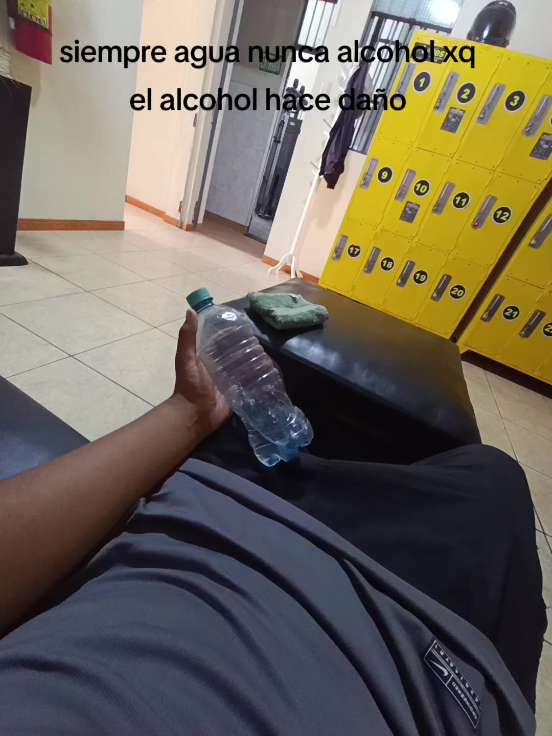 @️Elias