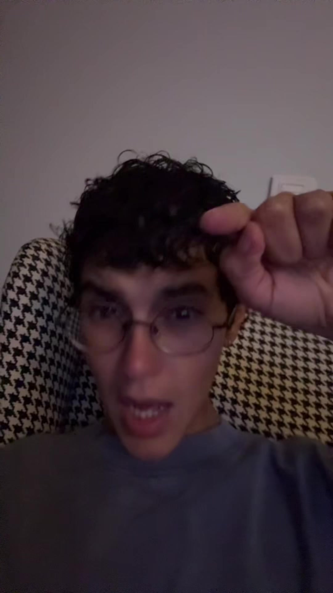 @dUL
