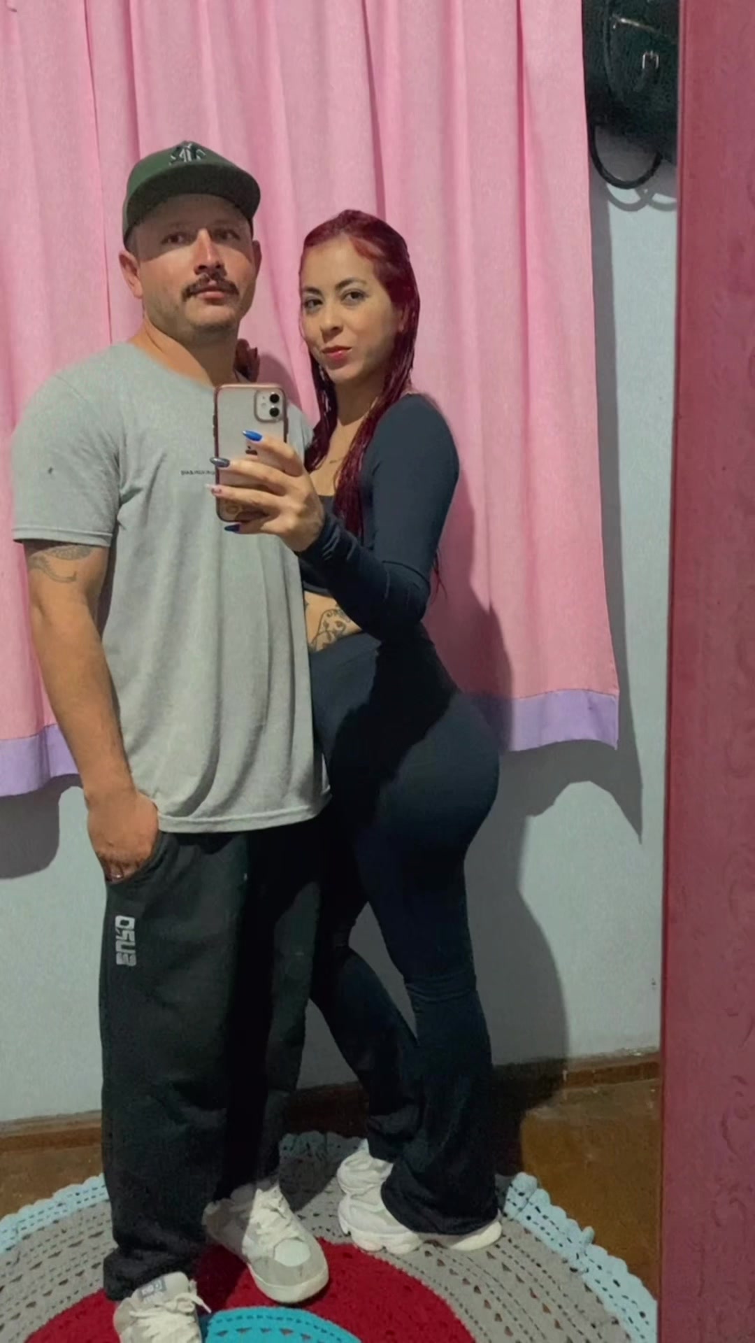 @jhenii_freitas