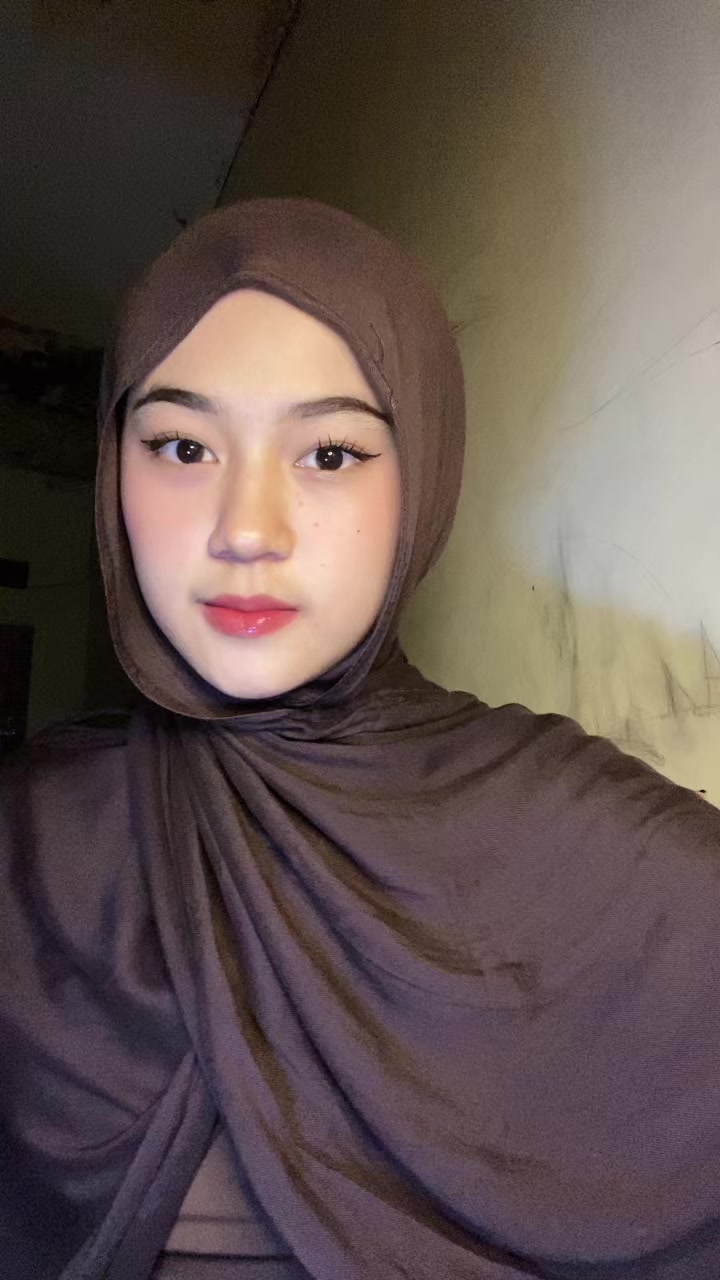 @zihaann