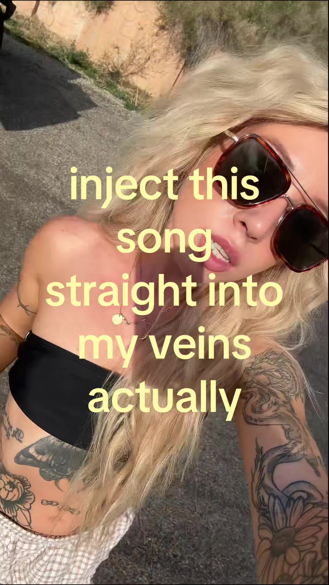 @mercadeefox