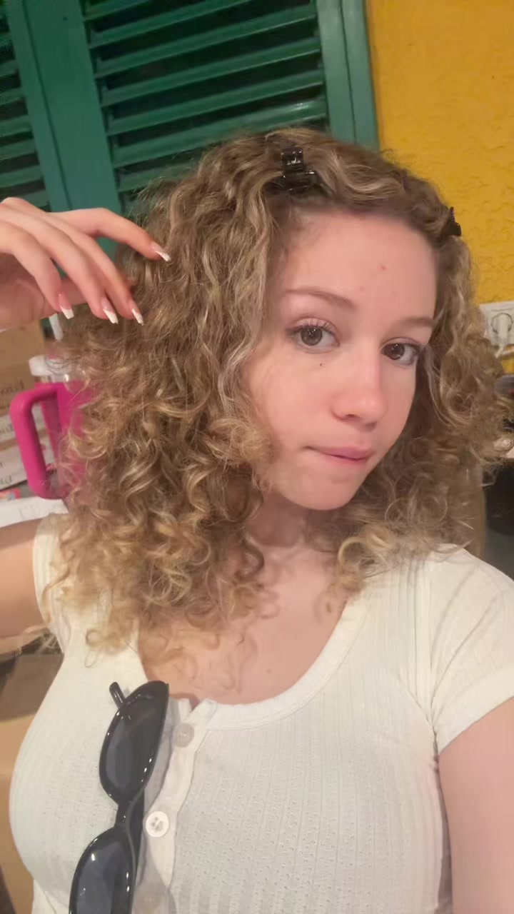 @estherᚐ҉ᚐ