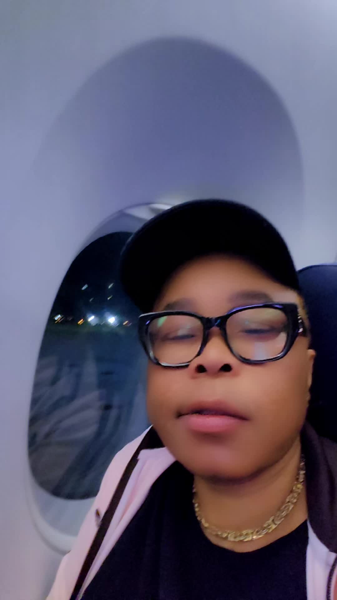 @Julia Bomongo mama ba gaulois