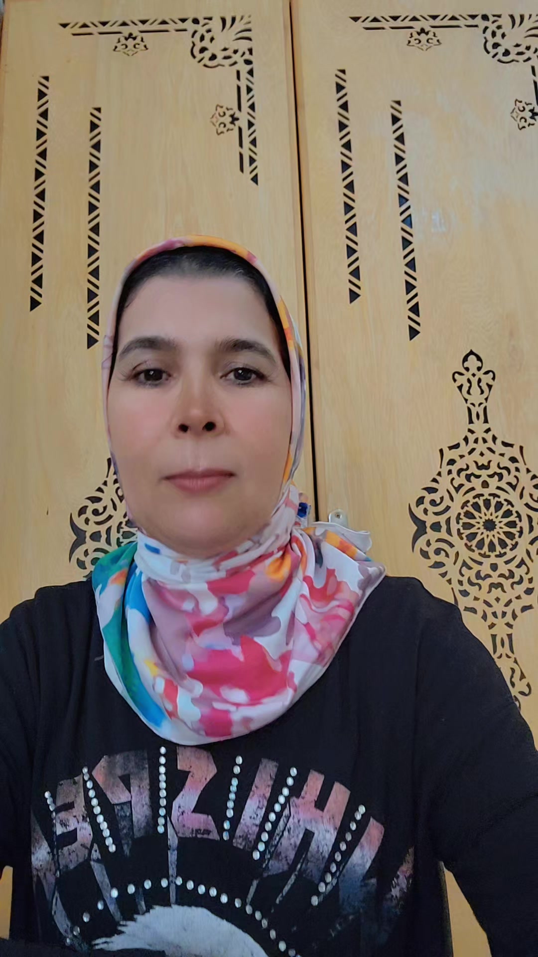 @رشيدة الأرملة المكافحة