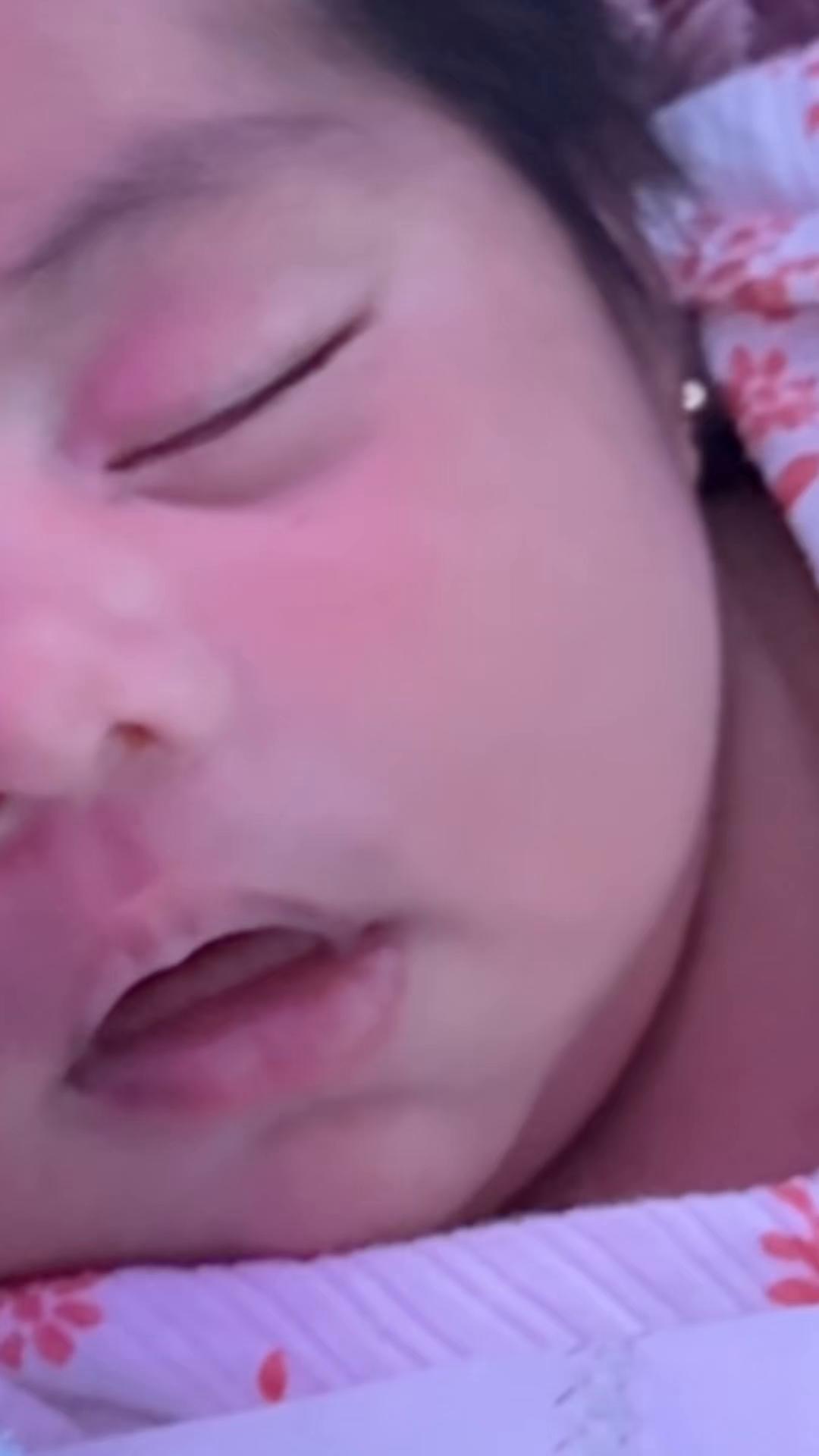 @Monnipi&ntilde;a