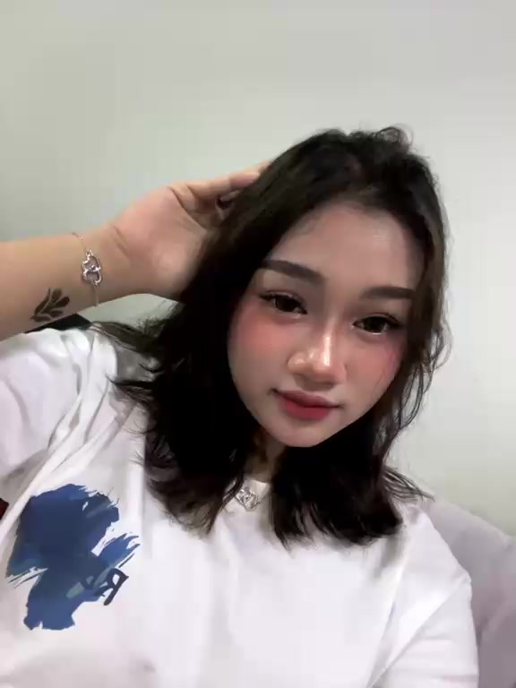 @Neneng 🤣