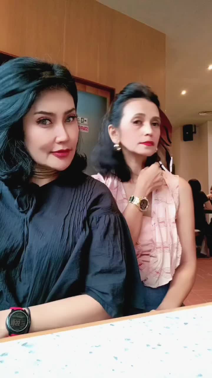 @Ayunee1111