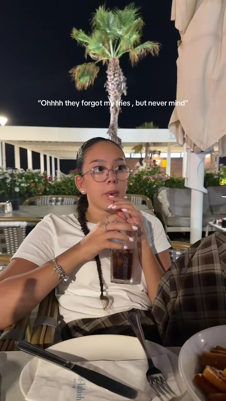 @Emilyy