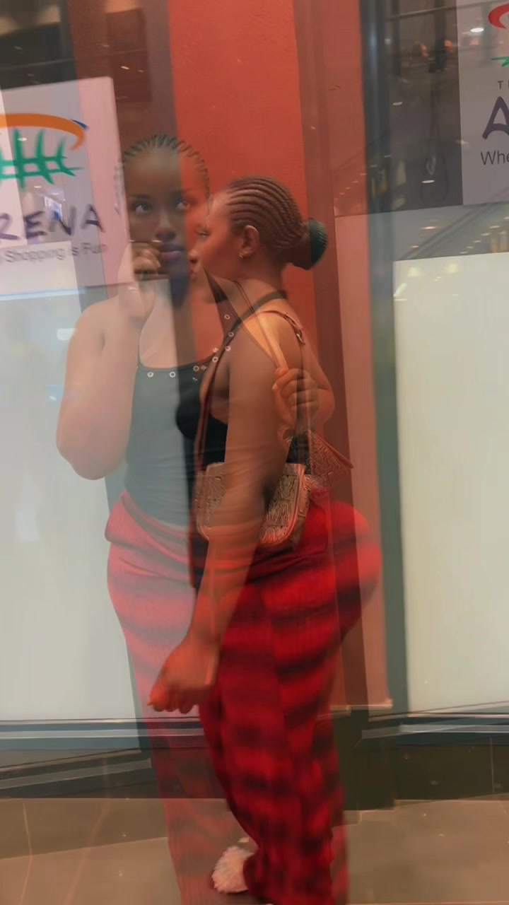 @Desire💋