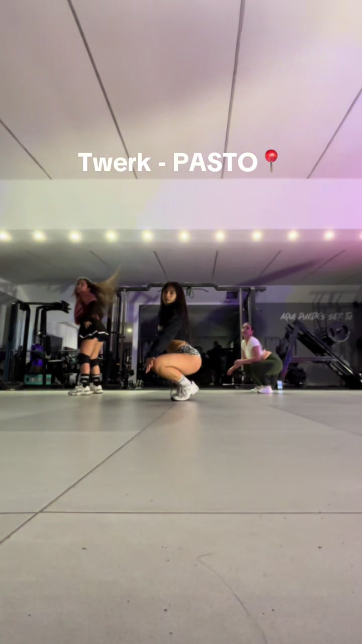 @GOODGIRLSTUDIO | heels | twerk