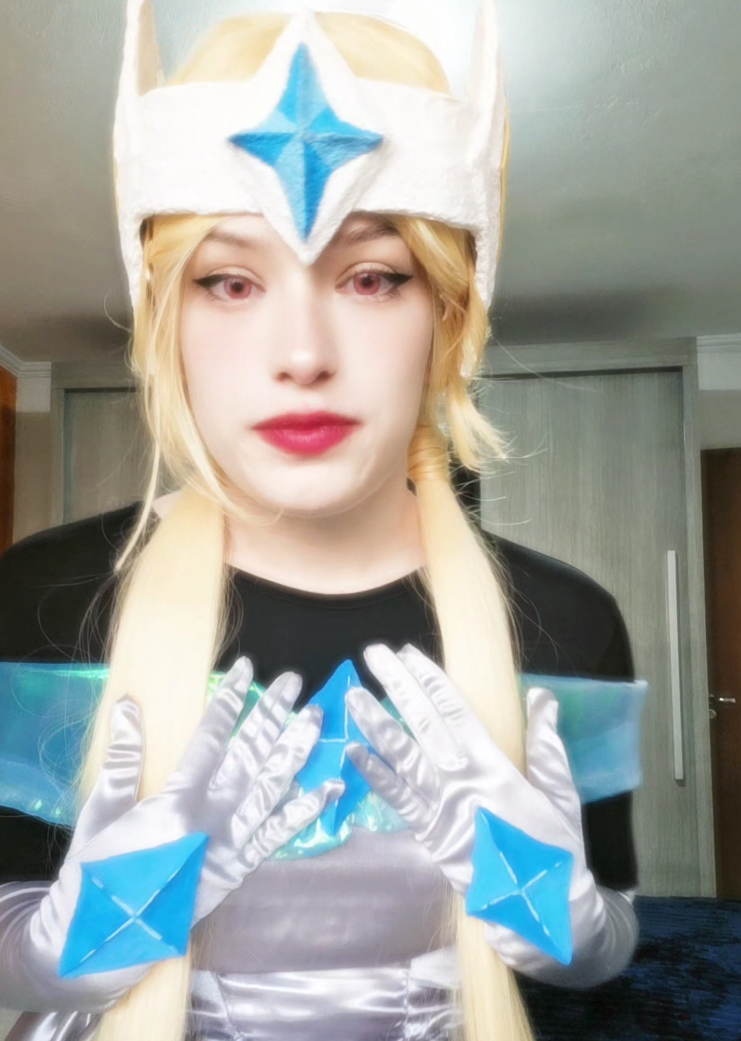 @𝑀𝑖𝑖𝑛🦢𖦹