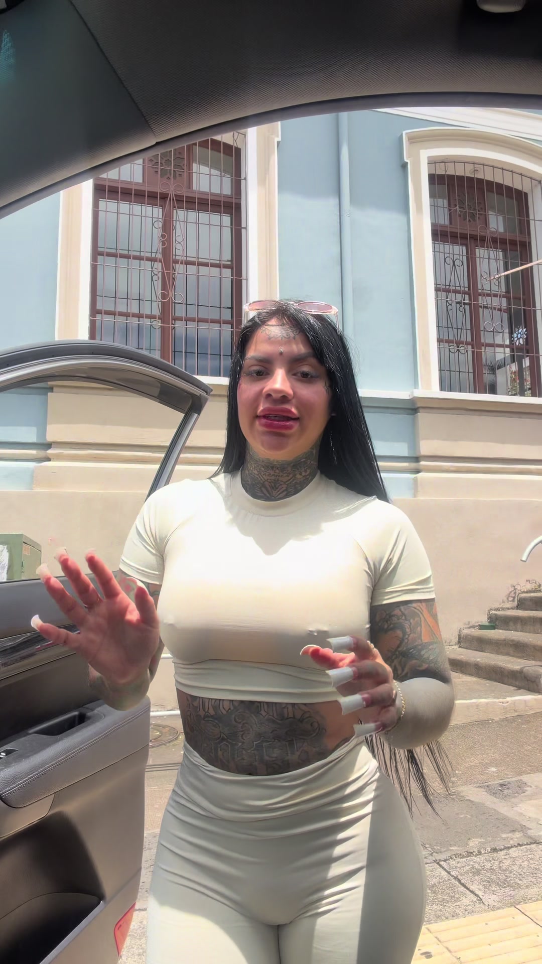 @Camila Mena🧚🏻♀️