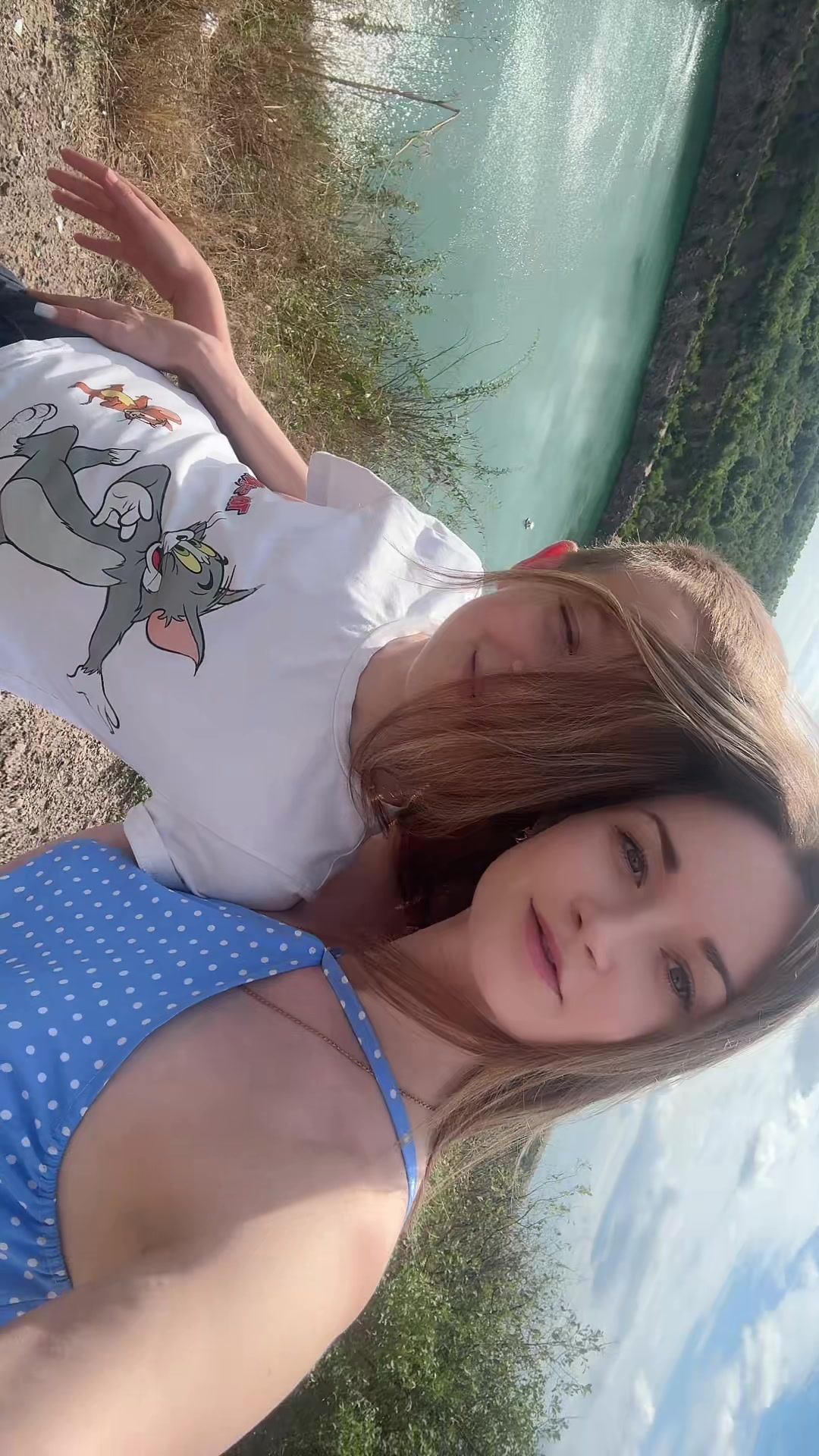@Анюта🥰