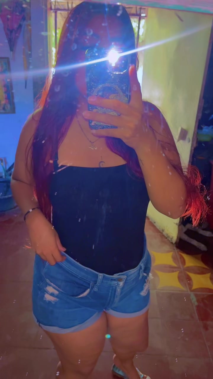 @Samandhy Romero🪐💙