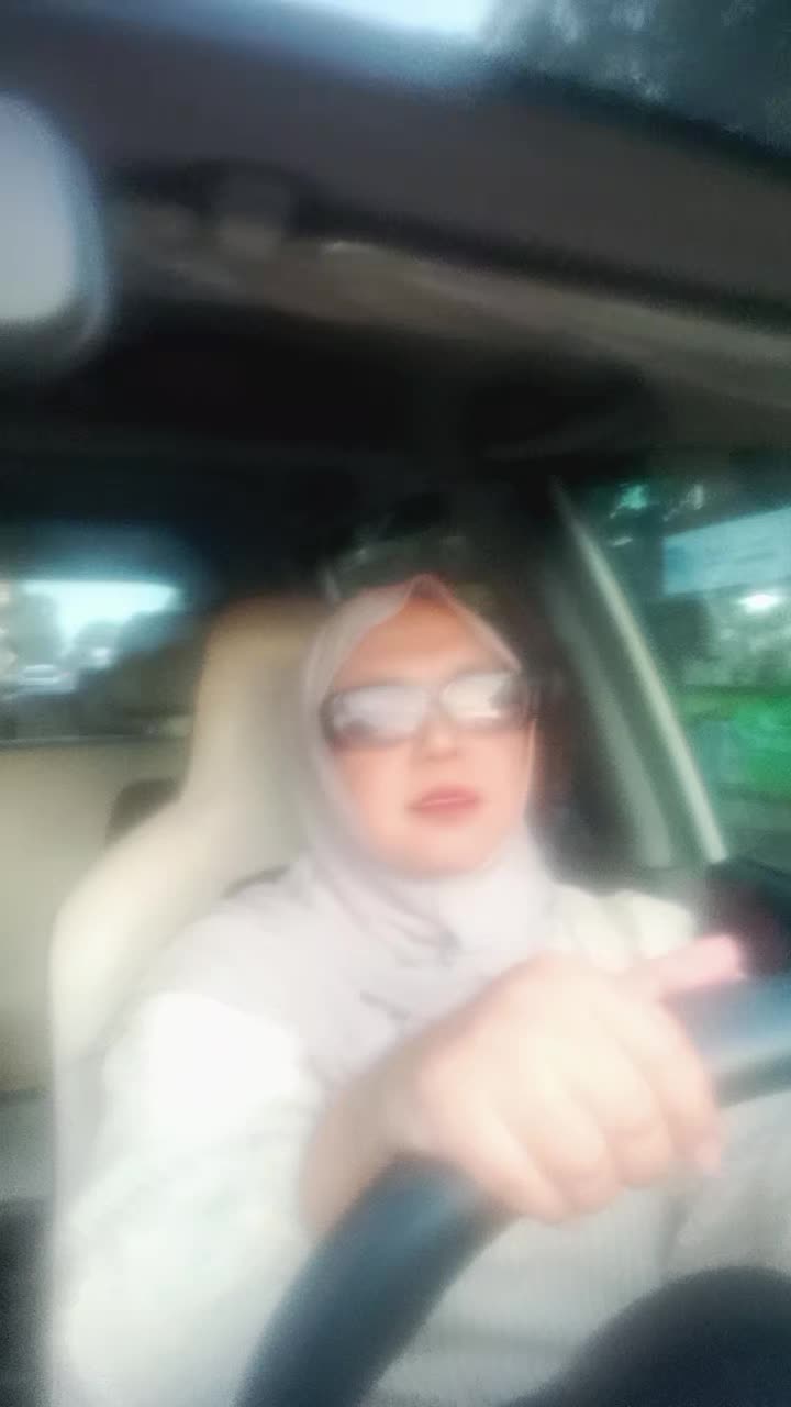 @aliakbar