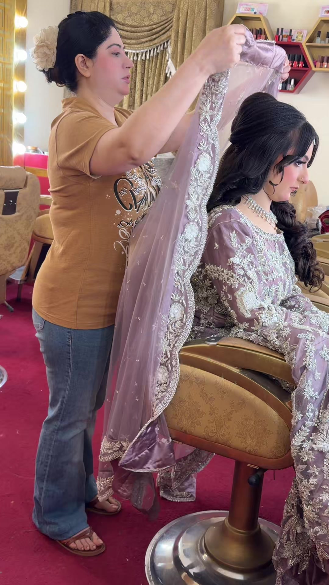 @Maheen’s Beauty Parlour ✅