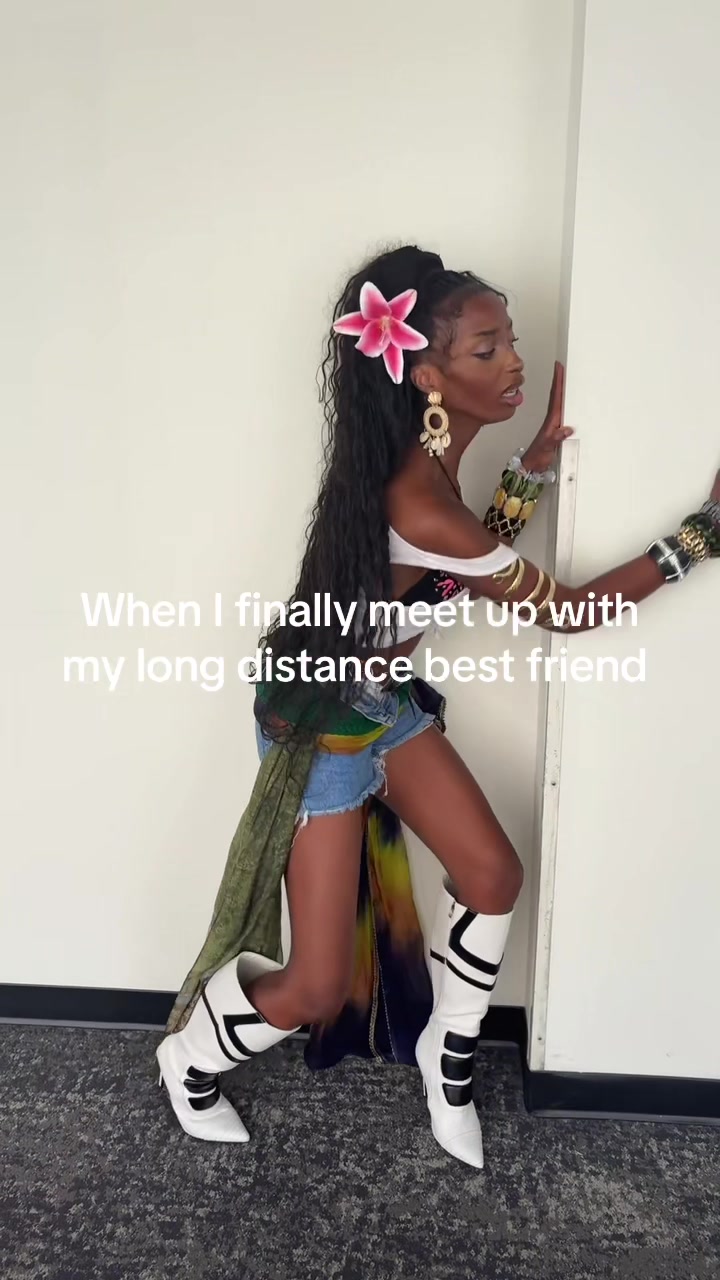 @_breee_14