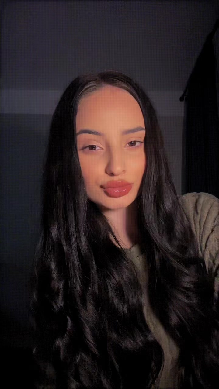 @🩶Adelina🩶