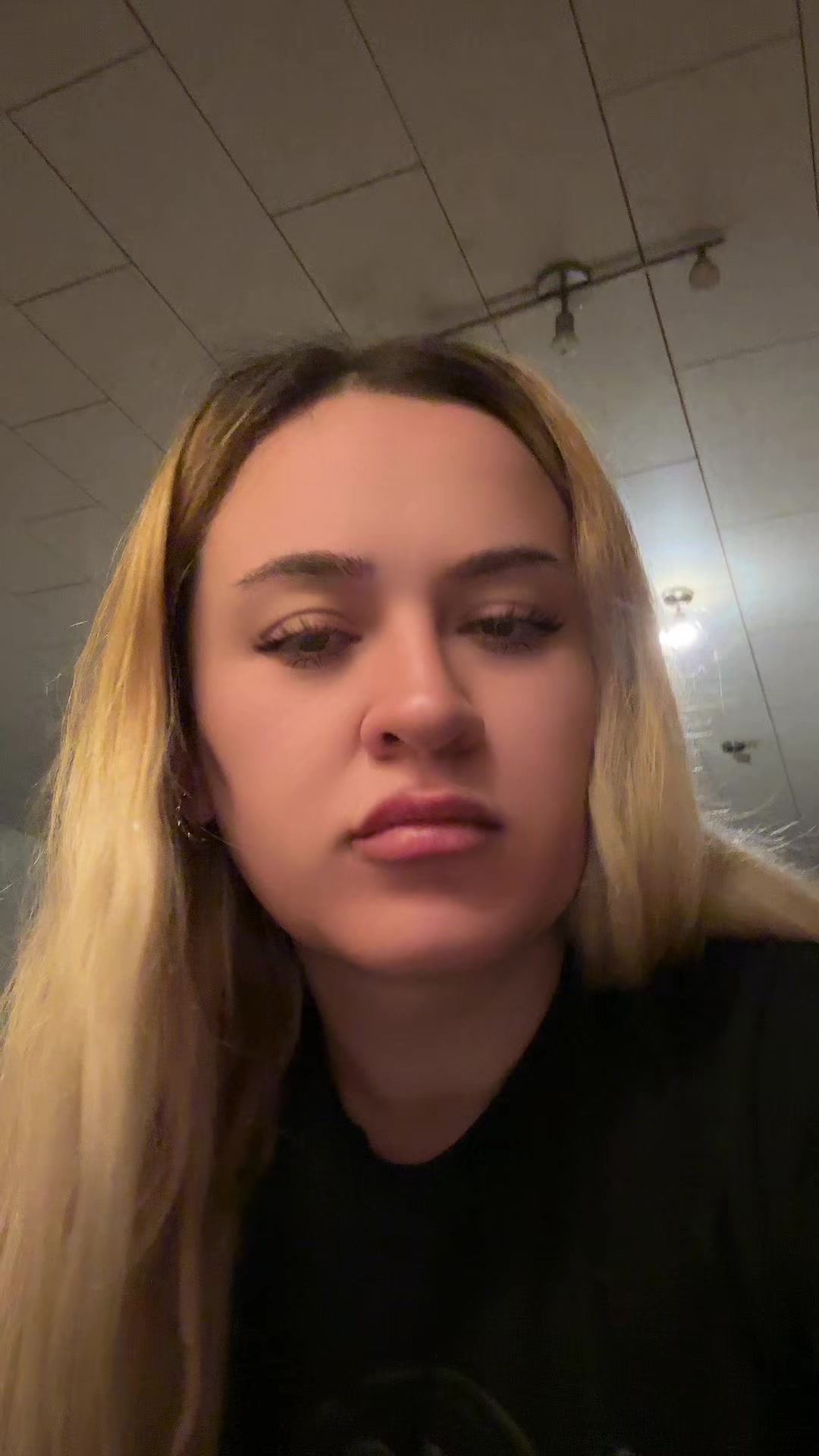 @🐣