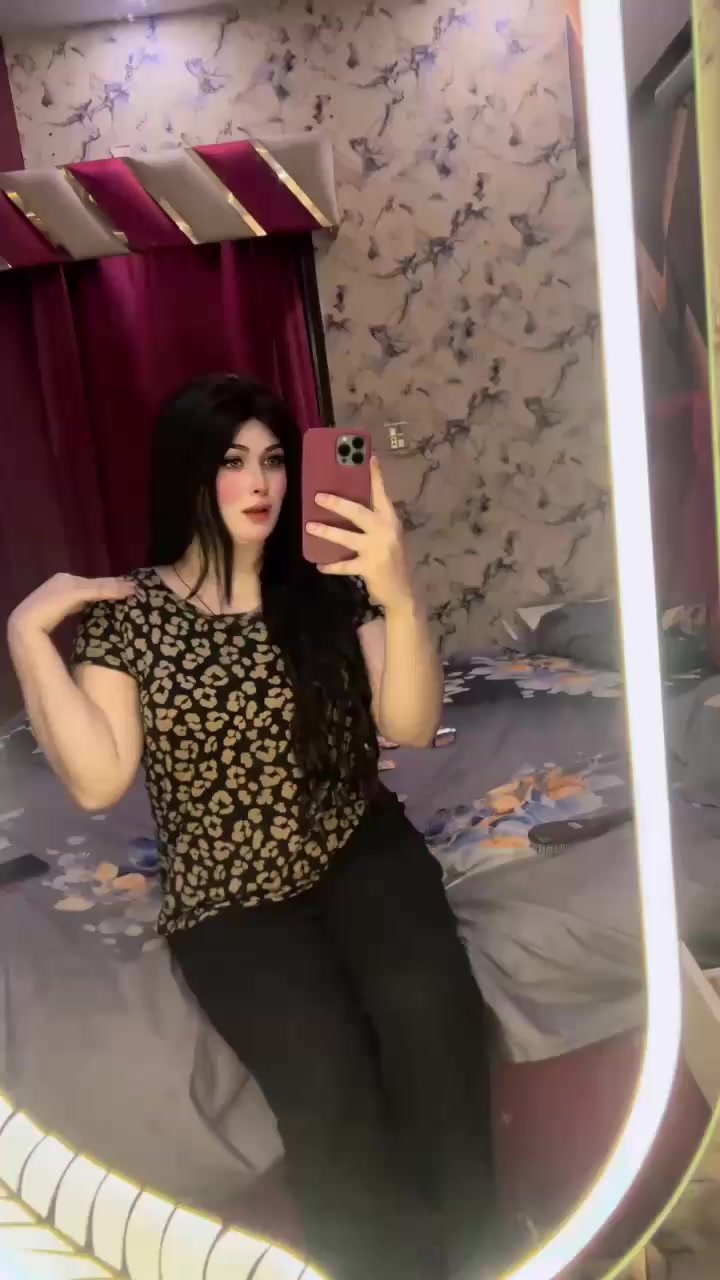 @Alizay_shah