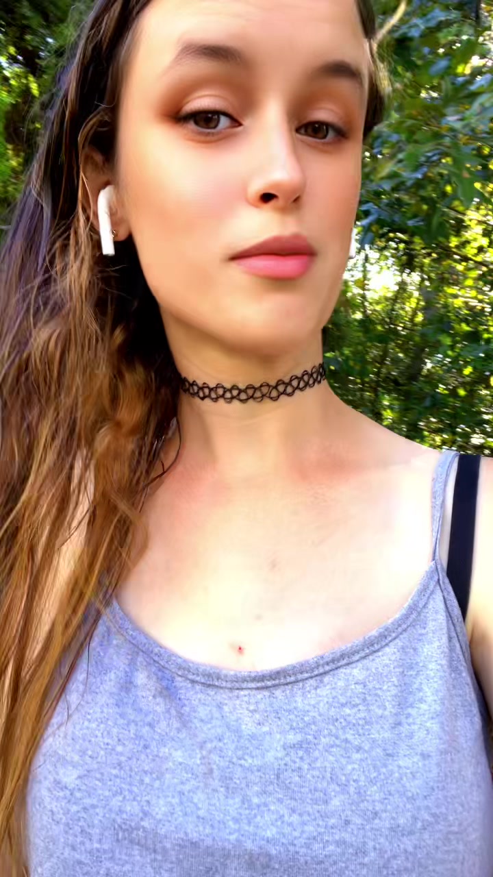 @QueenbratSavage MistressVamp🖤