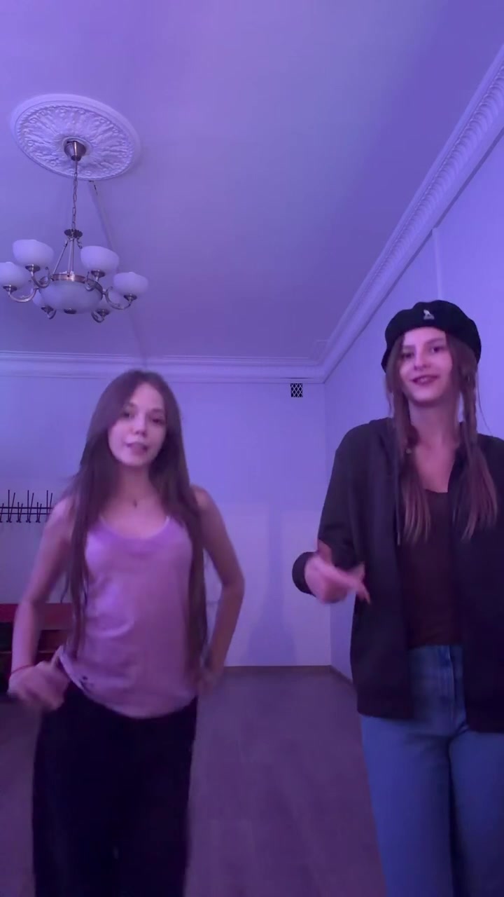 @катя мяуу