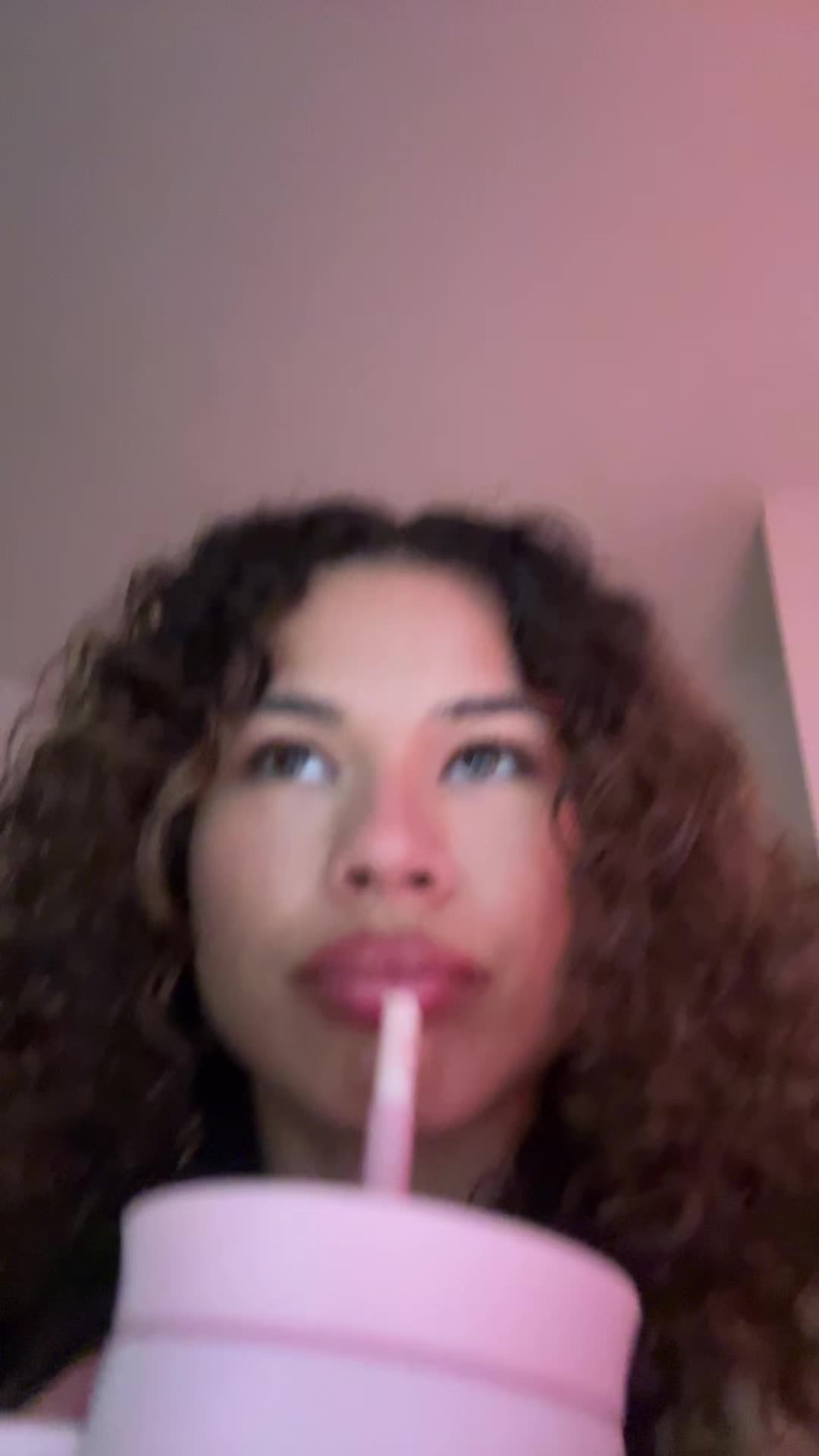 @ꨄ