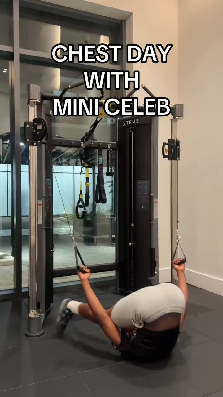 @Mini Celeb