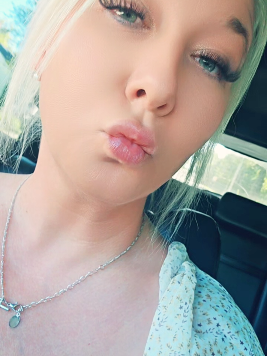 @ashleywhat