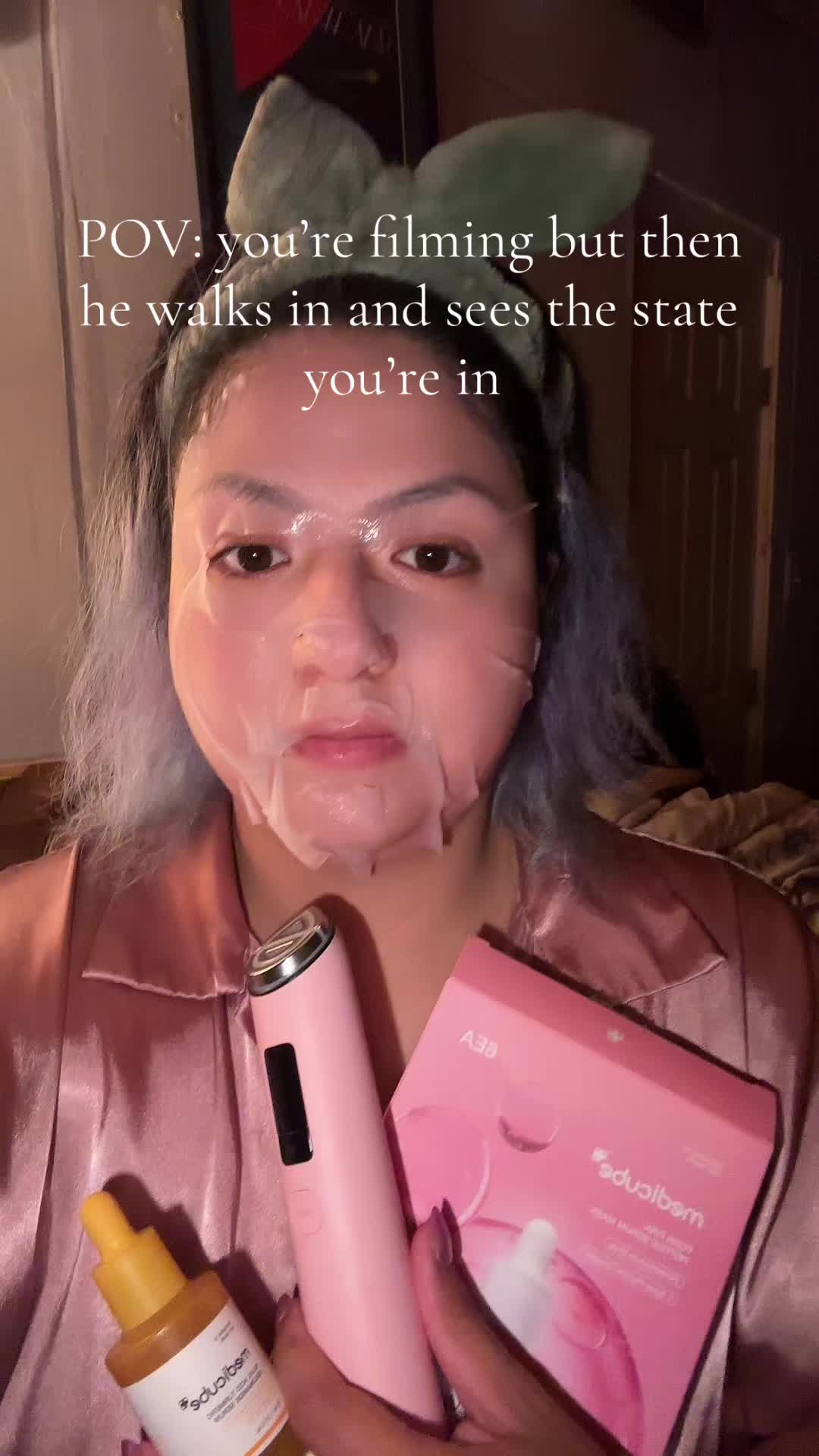 @that1girlcrystal 🪩✨🦢🖤☕️