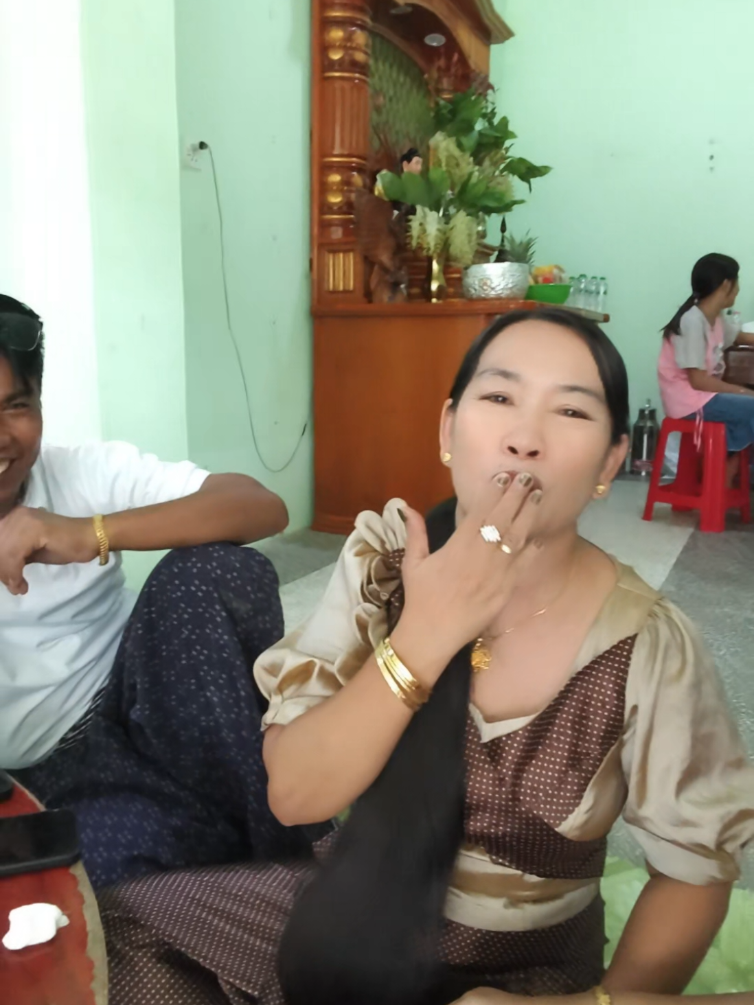 @ဇင်လေးဝေ