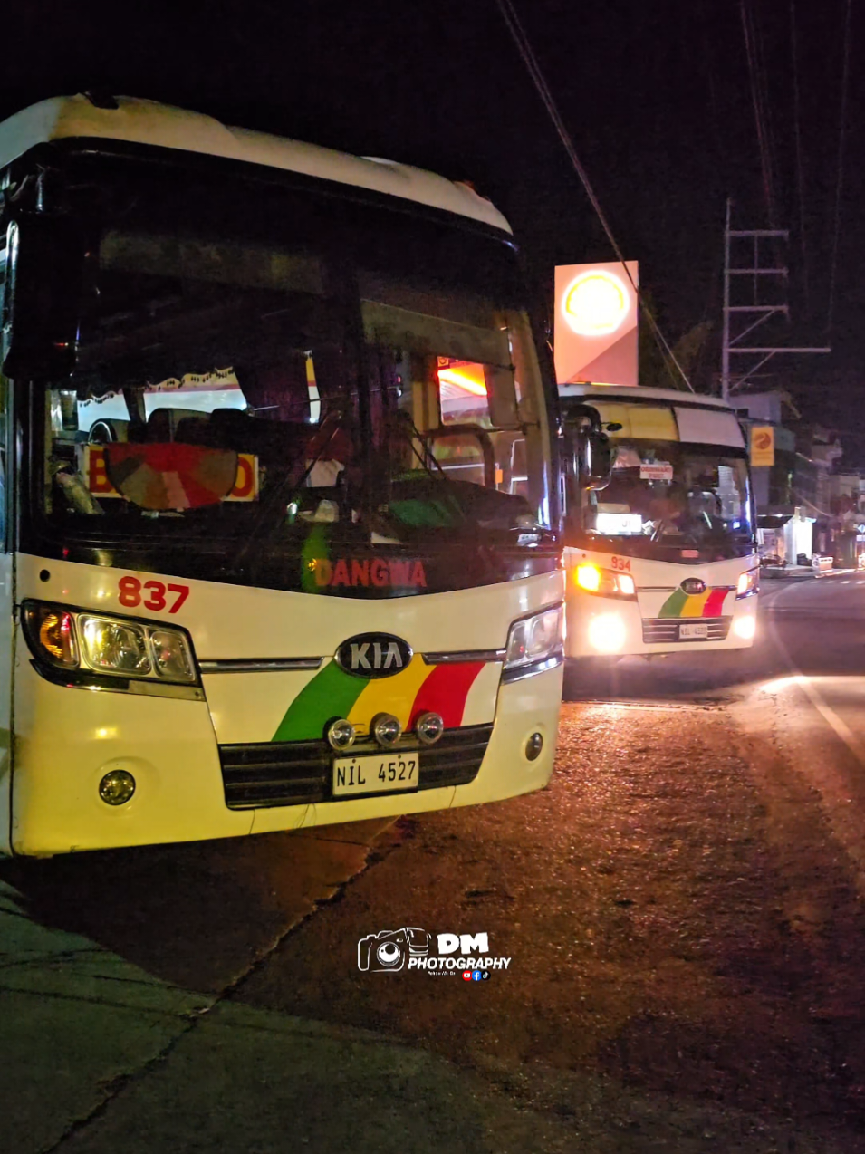 @DM Photography (DM_BusGeek)