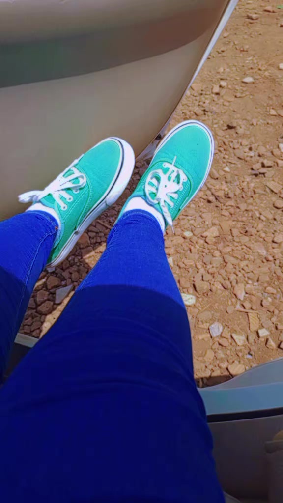 @angieclarita