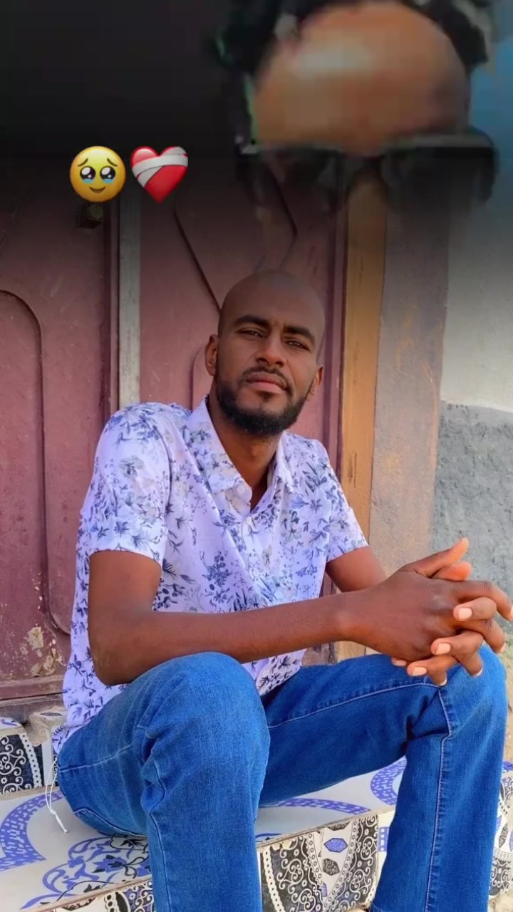 @Abdi rahman Bawis ๐ค๐๐ ๏ธ๐ง