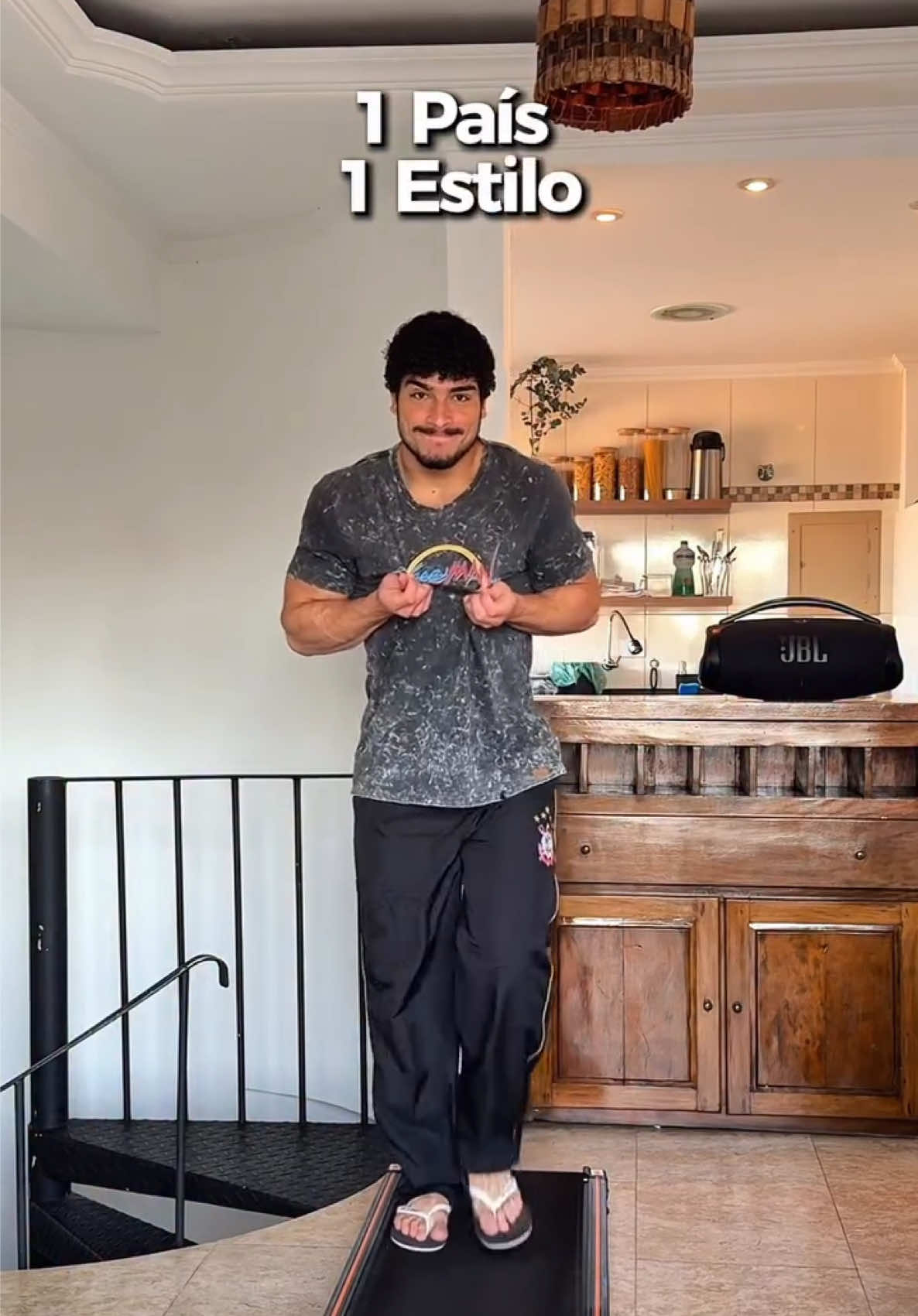 @LUIZ MELLO