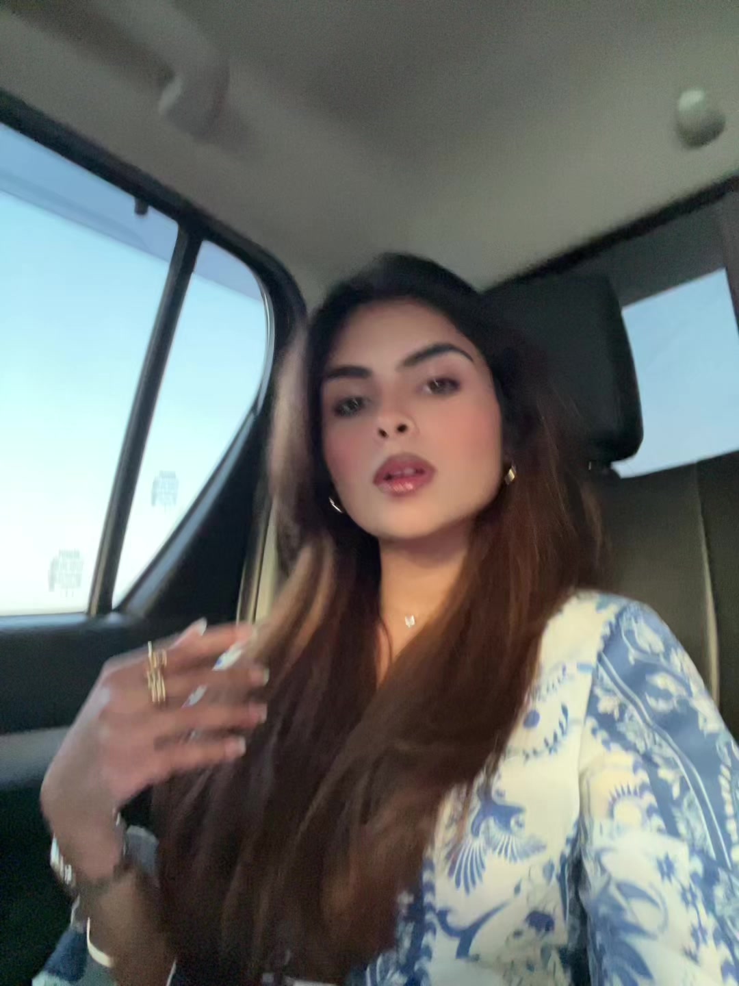 @Anshra