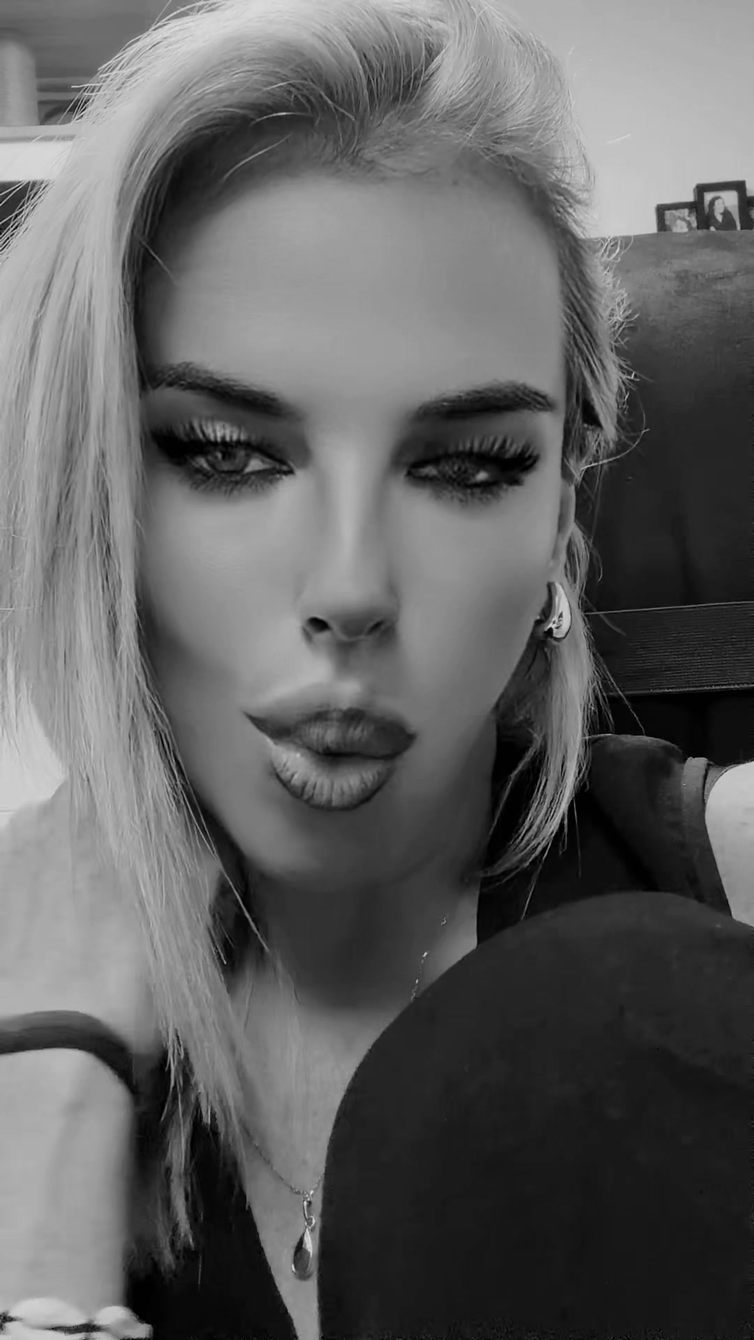 @morgannefono