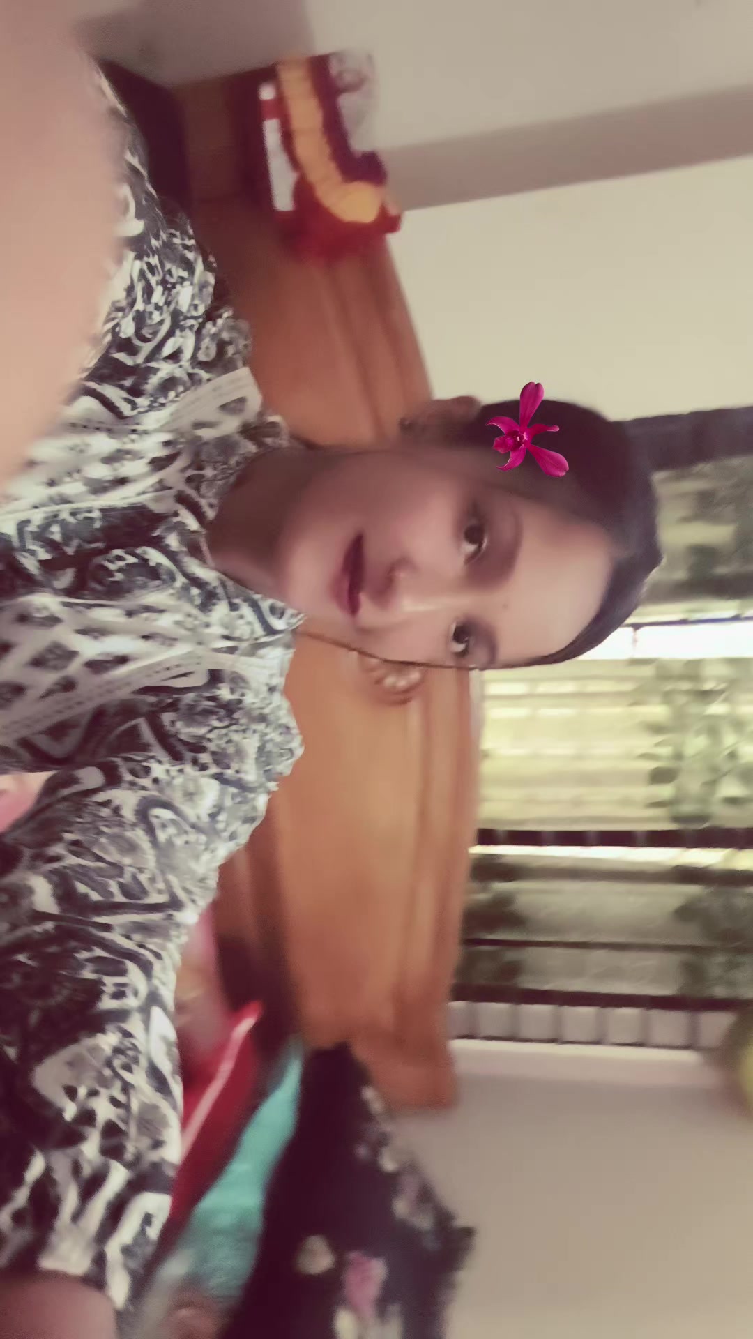 @Riya Roy143